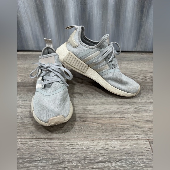 Adidas NMD_R1
Gray Athletic Shoe - Picture 2 of 8
